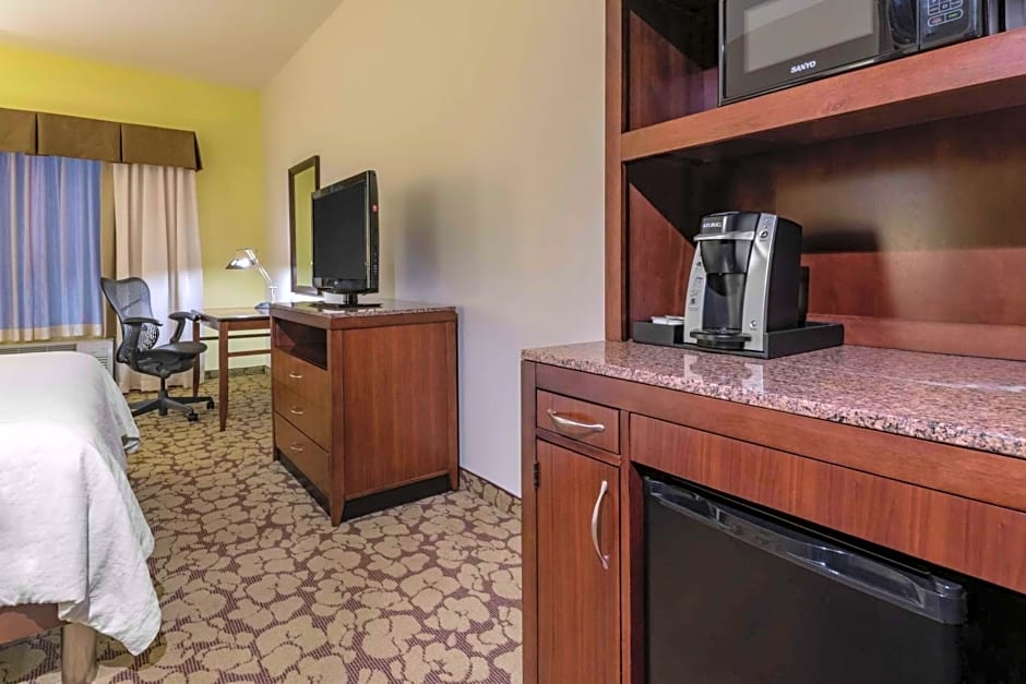 Hilton Garden Inn Devens Common