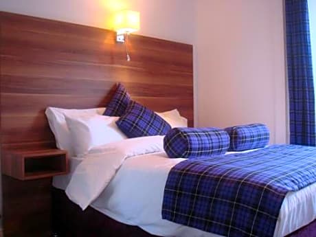 Deluxe Double Room with Shower