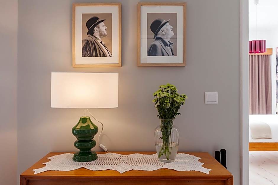 Spacious and Bright City Ap II