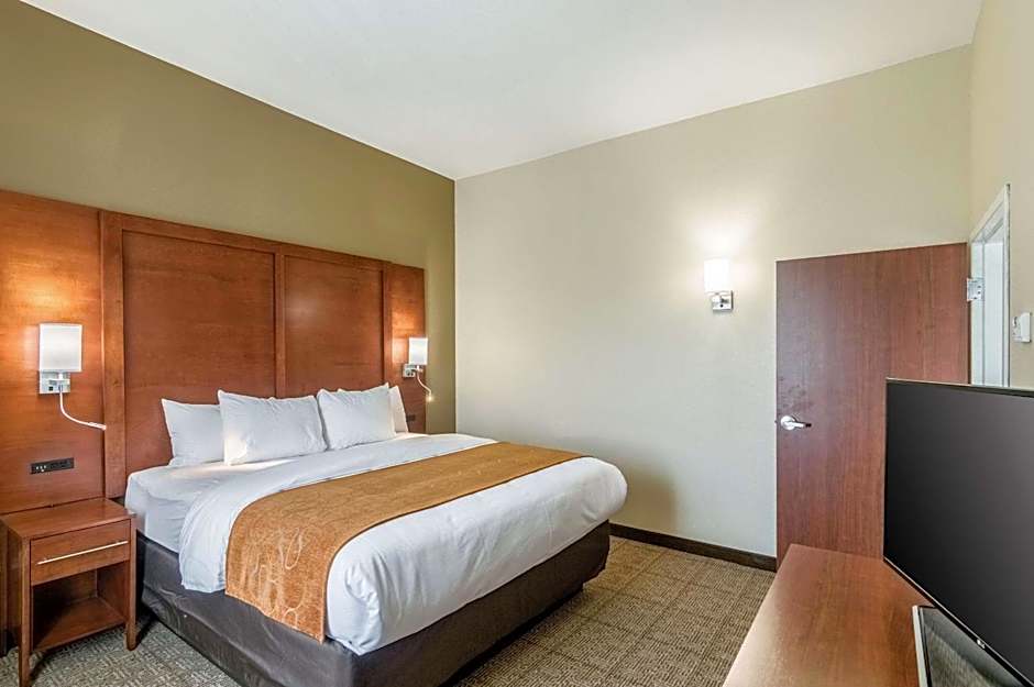 Comfort Suites Meridian And I-40