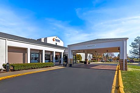 Comfort Inn & Suites Arlington Heights - Buffalo Grove