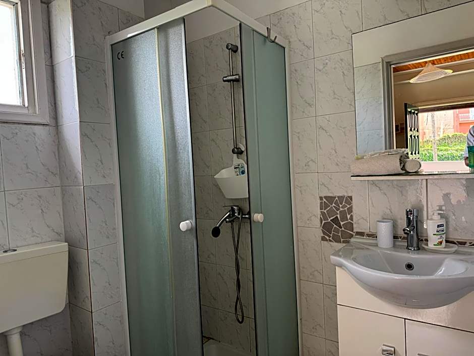 Elves Studios& Apartment's SIDARI