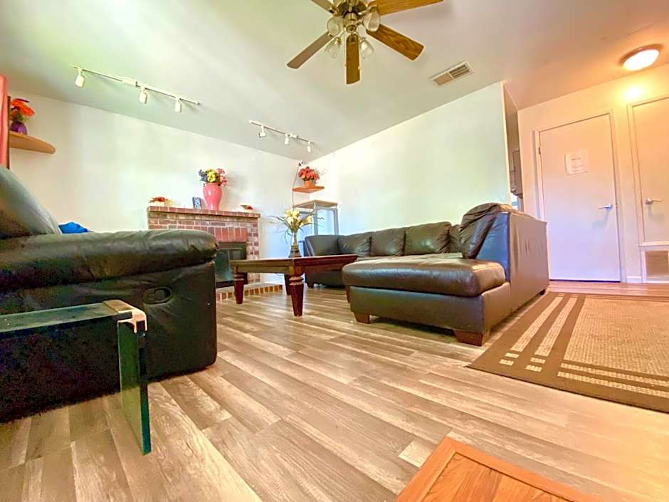 WHOLE Family - Rosemont