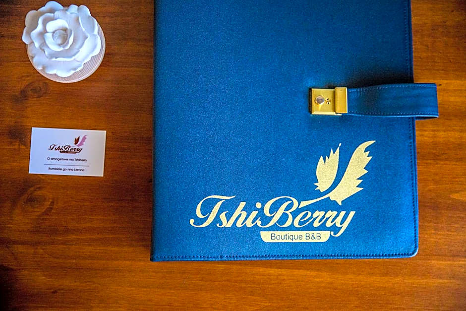 TshiBerry Bed & Breakfast