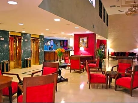 Al Fanar Palace Hotel and Suites