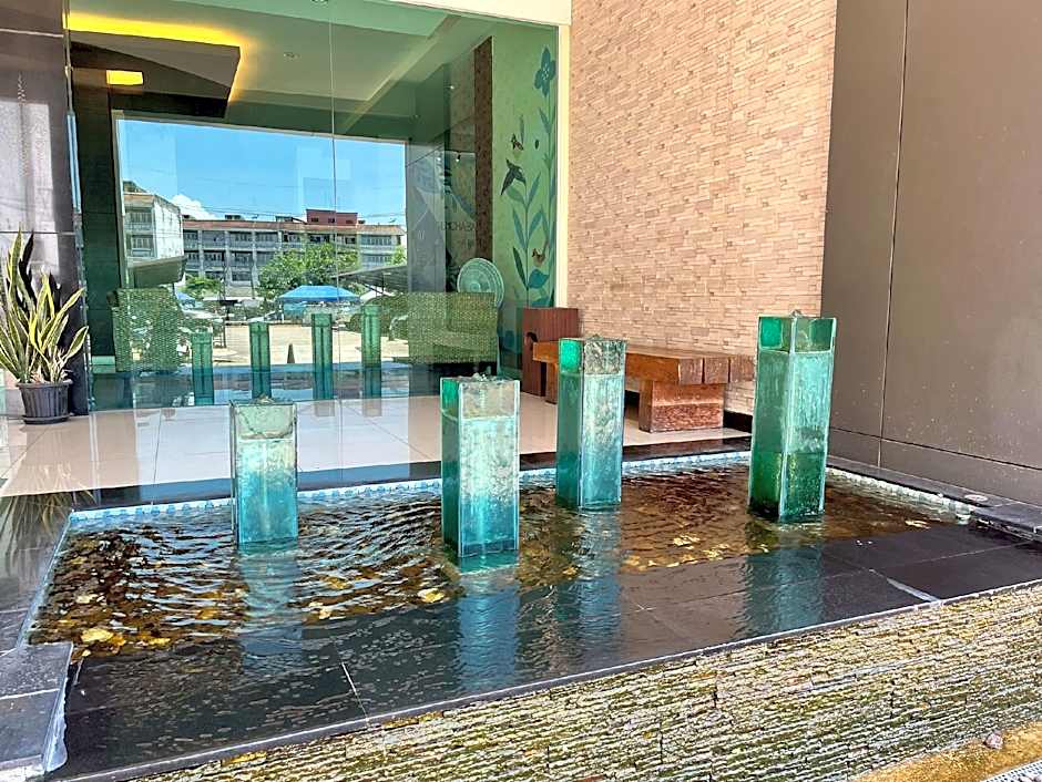 Laemchabang City Hotel