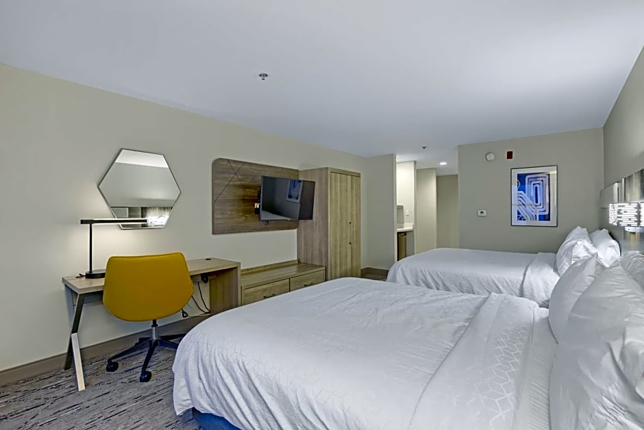 Holiday Inn Express - Gulfport Beach By IHG