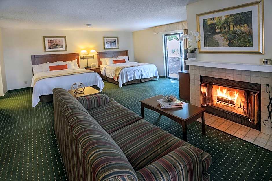 Residences at Daniel Webster