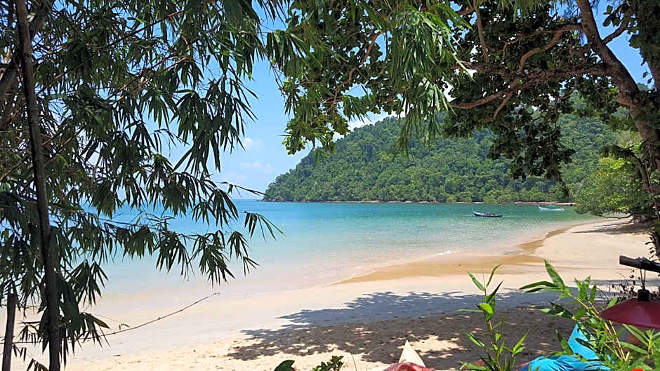 Baan Suan Kayoo 2 Buffalo Bay Aow Khao Kwai