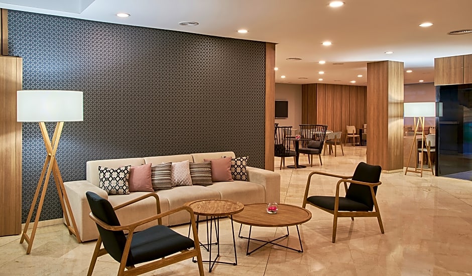 NH Ciudad De Valencia