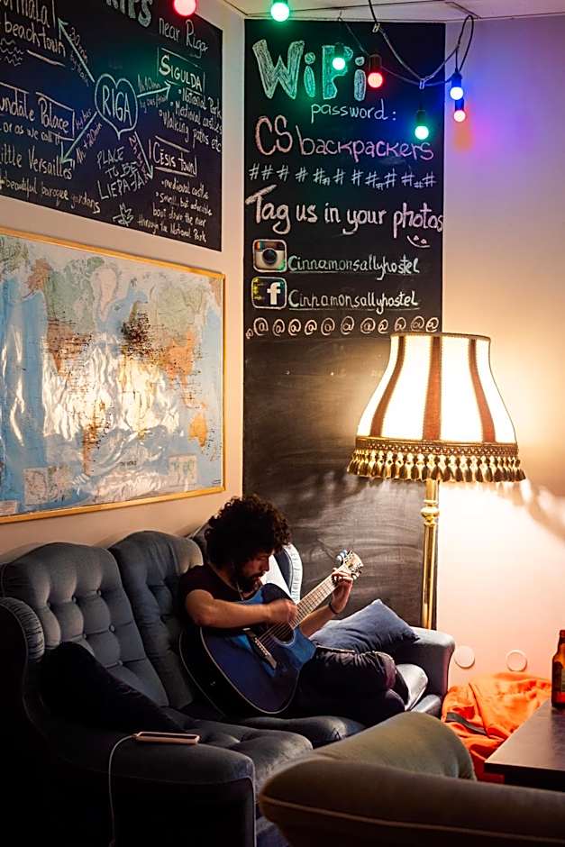 Cinnamon Sally Backpackers Hostel