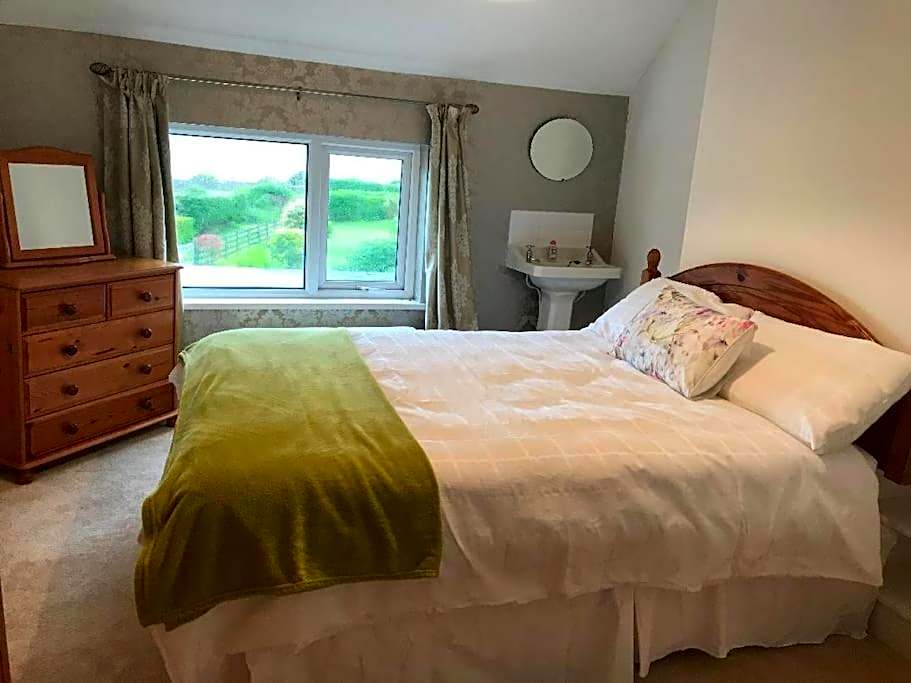 Moville Beach Townhouse on Wild Atlantic Way