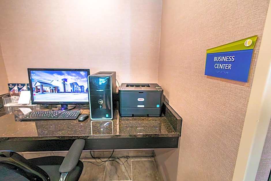 Cobblestone Inn & Suites - Big Lake