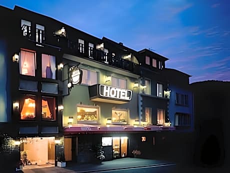 Moselromantik Hotel Am Panoramabogen