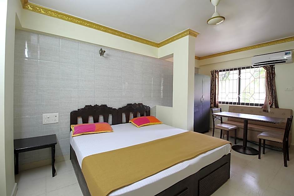 Round Cube Guest House