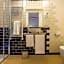 Trevi Contemporary Suite