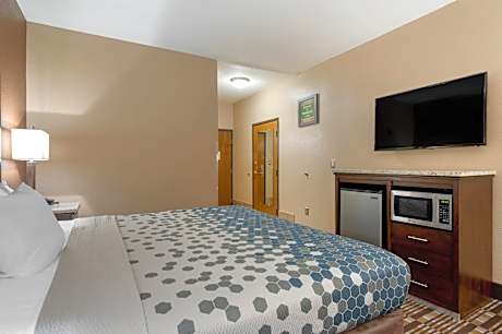 King Room - Accessible/Non-Smoking