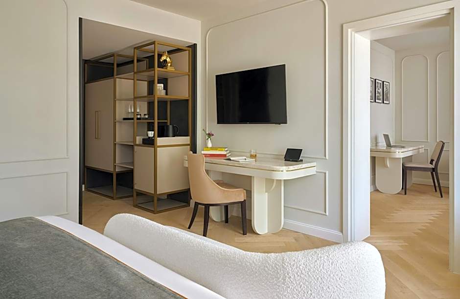 Badischer Hof Baden-Baden - Leonardo Limited Edition