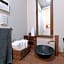 Hotel Tokyo Hub - Vacation STAY 27688v