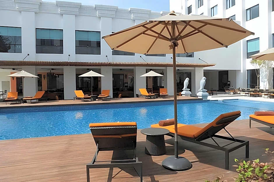 Mida Grande Hotel Dhavaravati Nakhon Pathom
