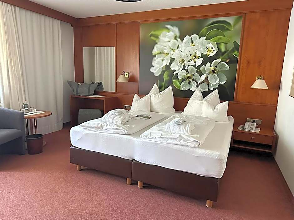 Gartenhotel Crystal