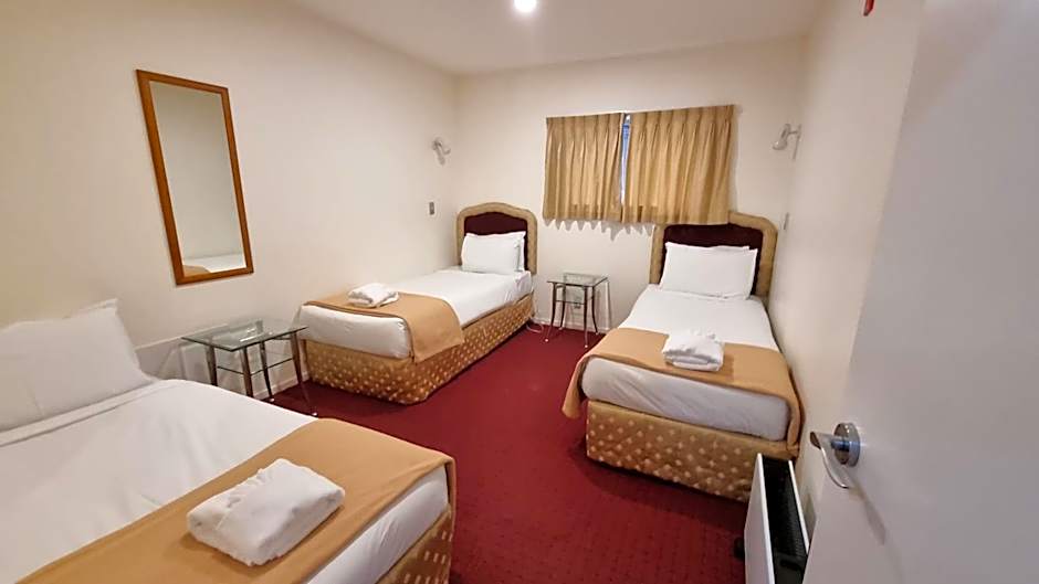 Chantillys Motor Lodge