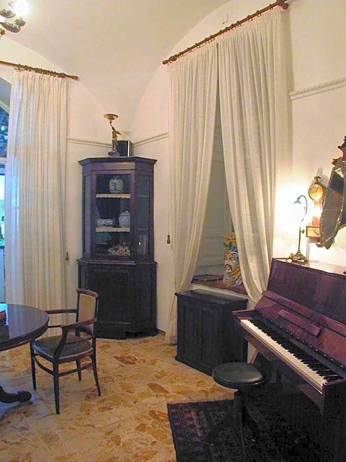 Hotel Villa Augustus