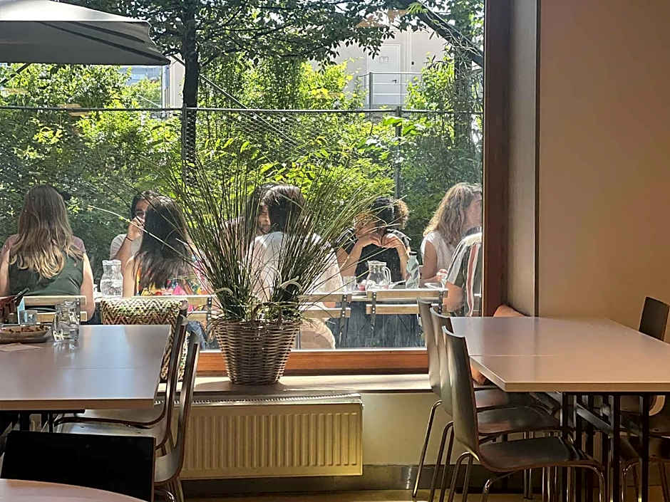 Auberge de Jeunesse HI Paris Yves Robert