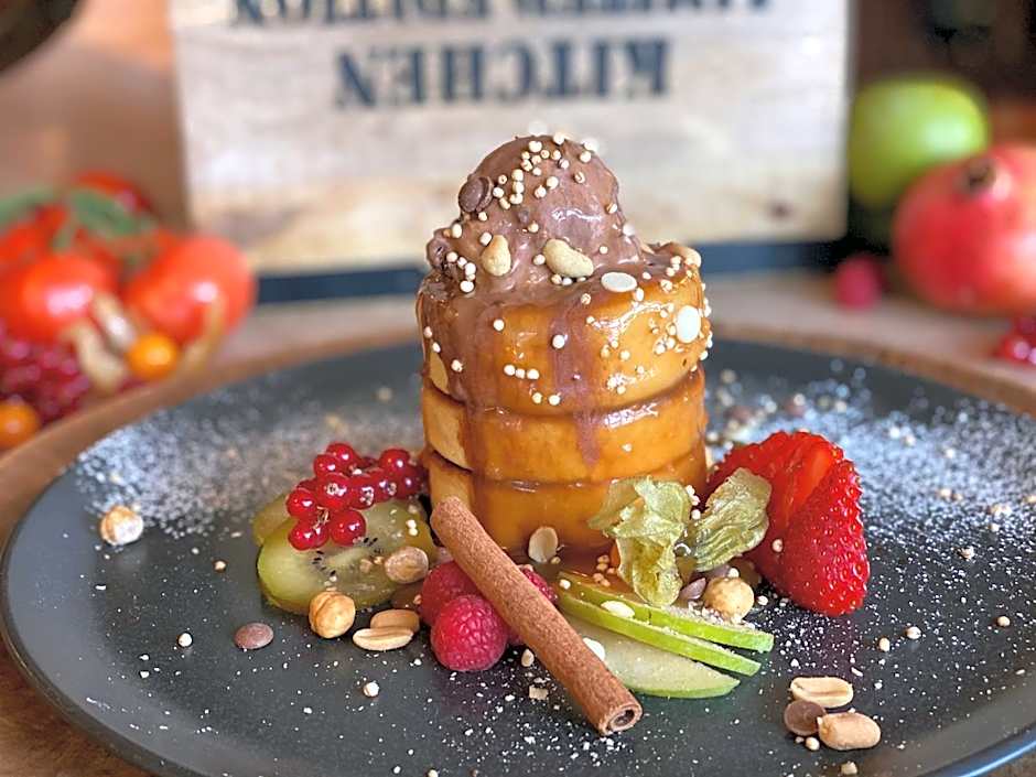 Hotel Wegner - T h e culinary art hotel