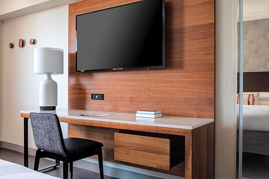 New York LaGuardia Airport Marriott