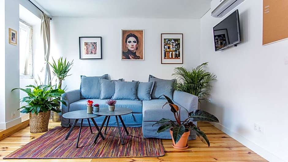 Lx Design Apartment near Congress Center