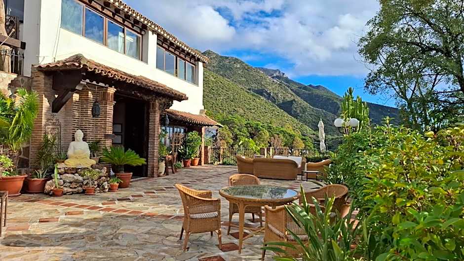 Hotel Rural Los Jarales
