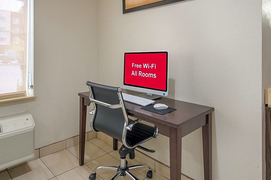 Red Roof Inn PLUS+ Fort Worth - Burleson