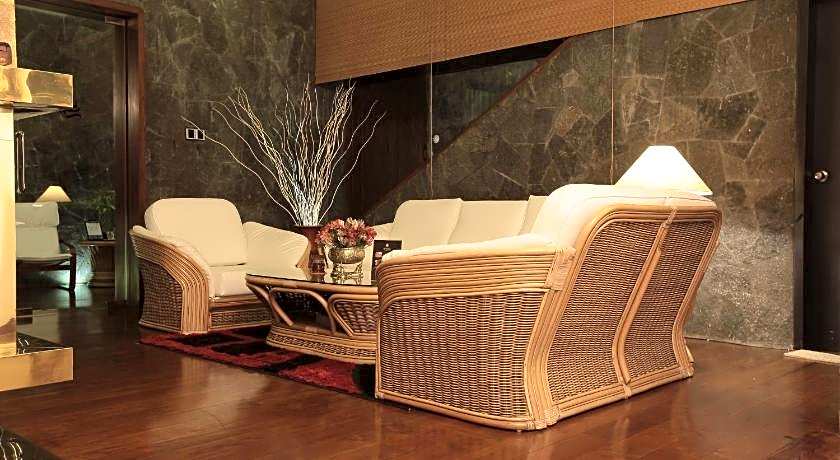 Serenus Boutique Villa