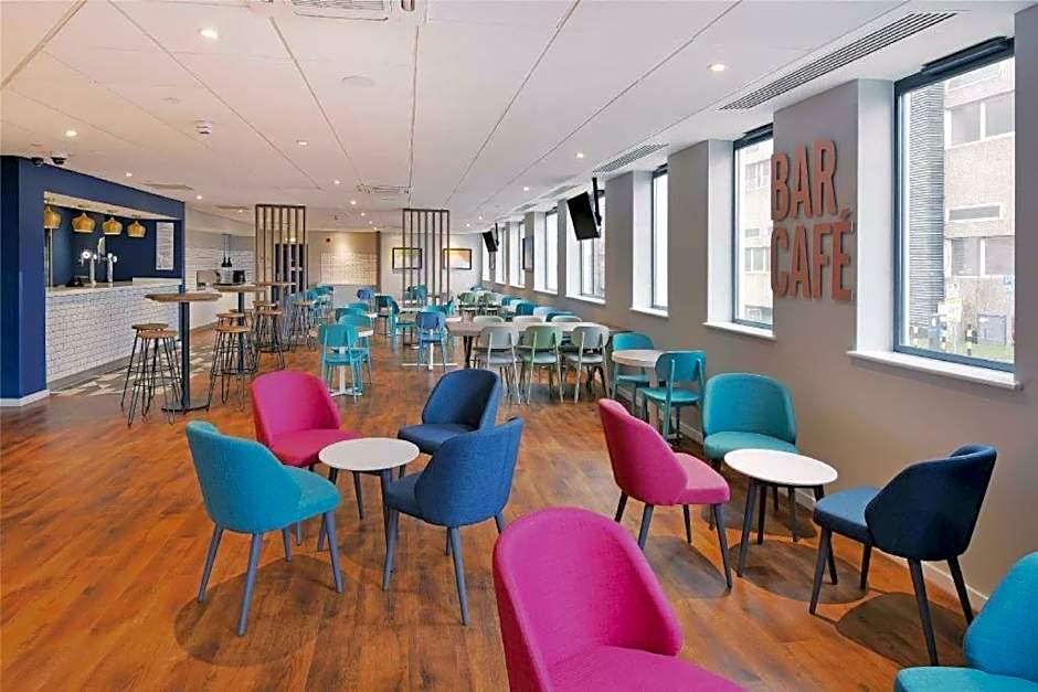 Travelodge Woking Central
