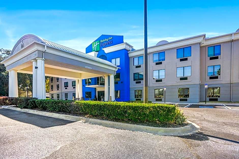 Holiday Inn Express & Suites Jacksonville - Atlantic Beach by IHG