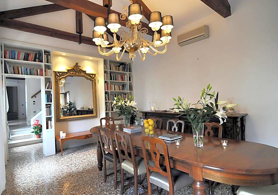 Casa Colleoni