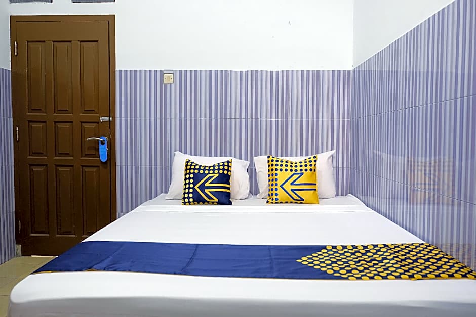 Hotel O Penginapan Annisya Near SMA Negeri 2 Mataram