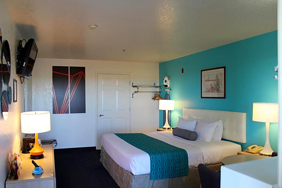 Howard Johnson by Wyndham Holbrook