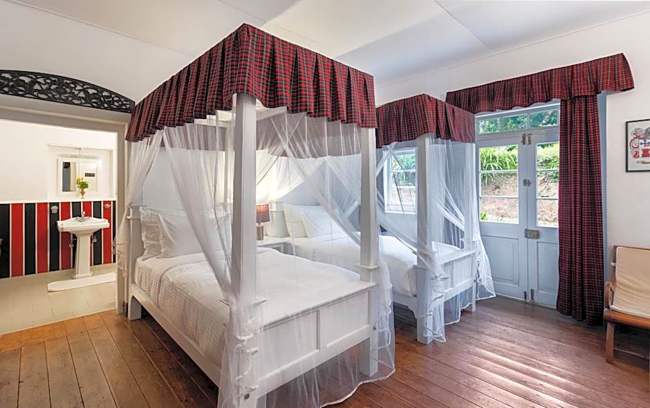 Scottish Planter Bungalow- Thema Collection