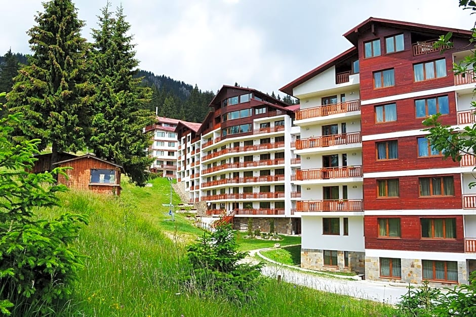 Forest Nook Aparthotel