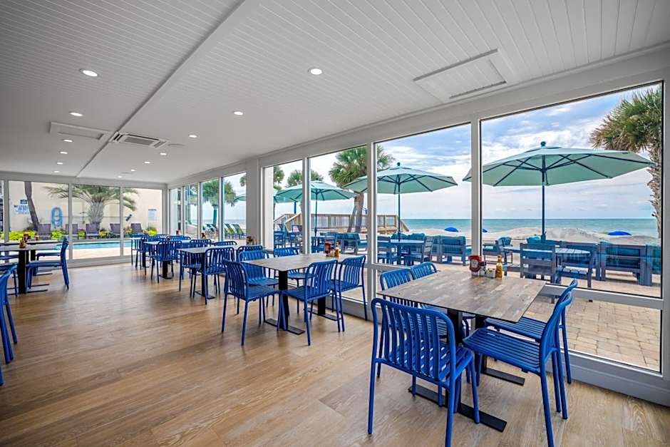 Oceanfront Litchfield Inn