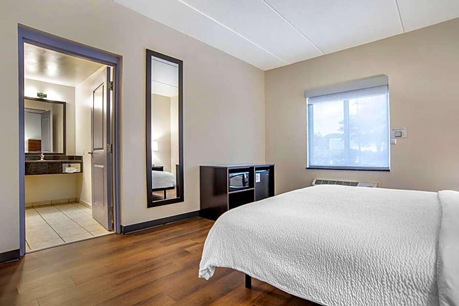 Garner Hotel Panama City Beach Northeast By IHG