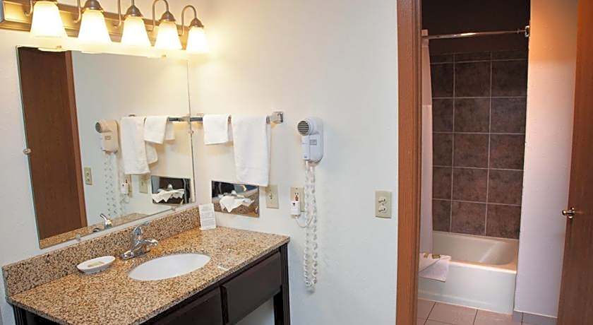 Americas Best Value Inn and Suites Atlantic