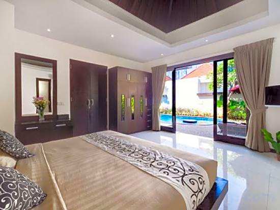 Dancing Villas Nusa Dua