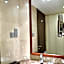 Adarsh Hamilton Hotel