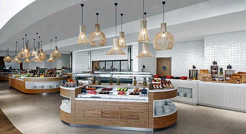 Hampton by Hilton Marjan Island