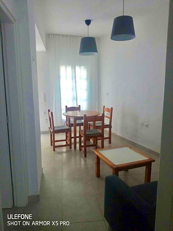 DVLNG 2 Bedroom & Dining Room Apartment