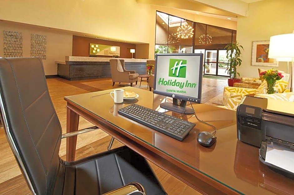 Holiday Inn Hotel & Suites Santa Maria