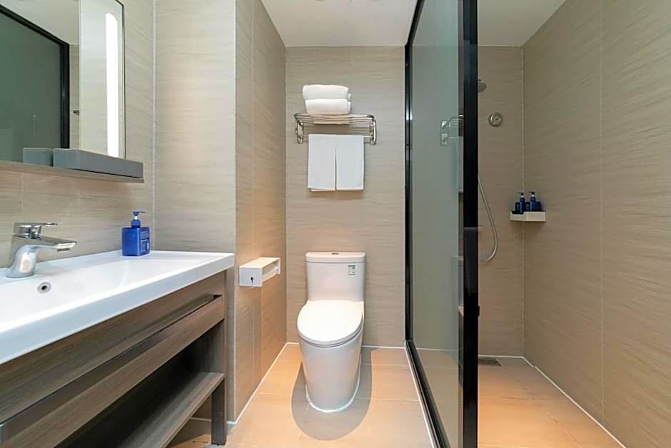 Hanting Hotel Wuhan Wuchang Railway Station